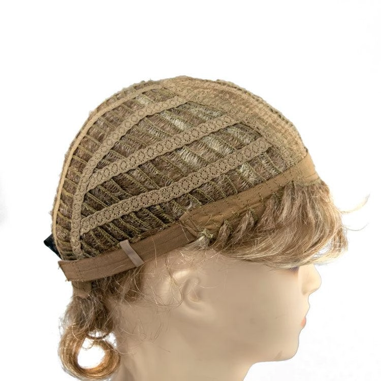 564 Eva by WigPro: Synthetic Wig
