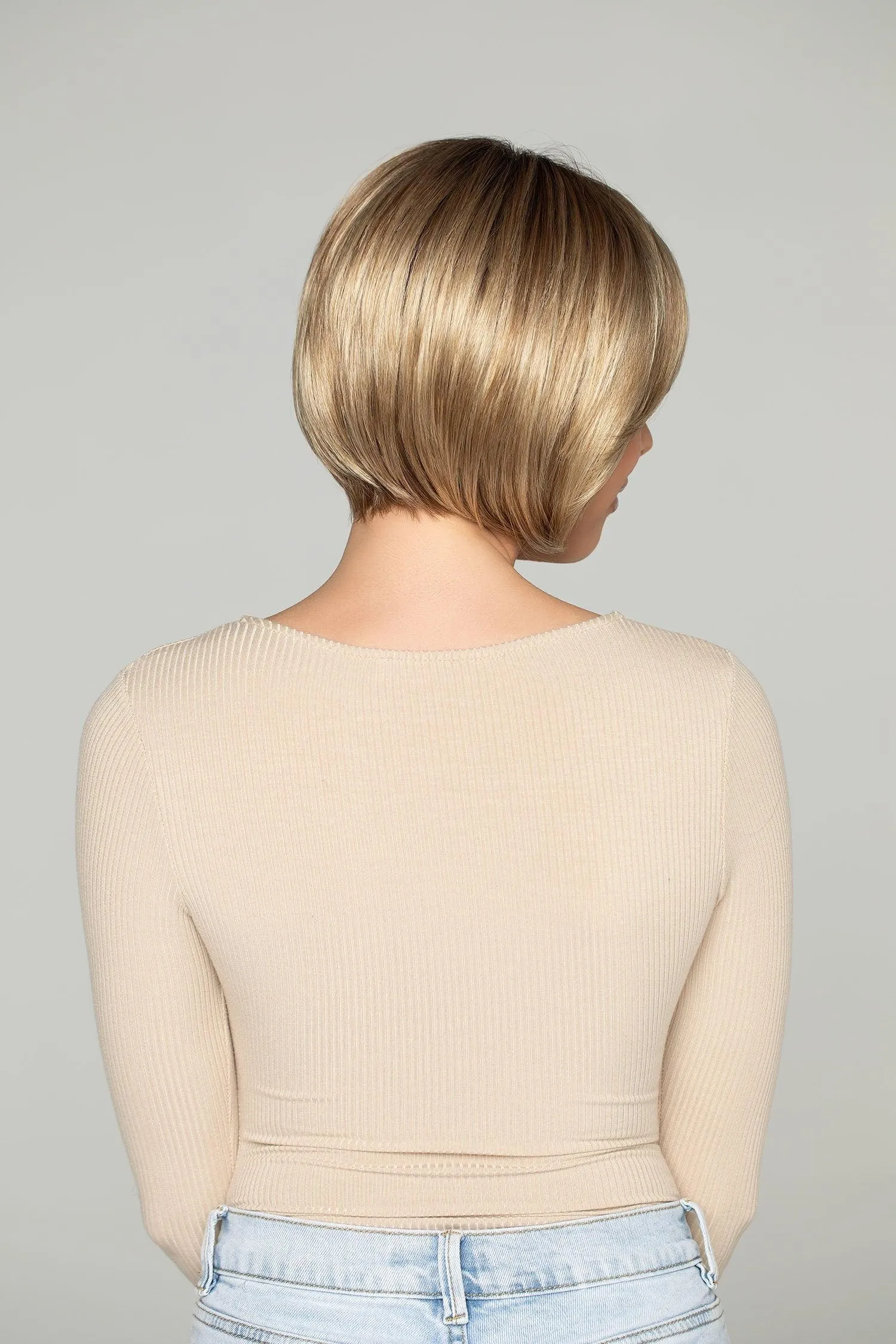 591 Alexis by WigPro: Synthetic Wig