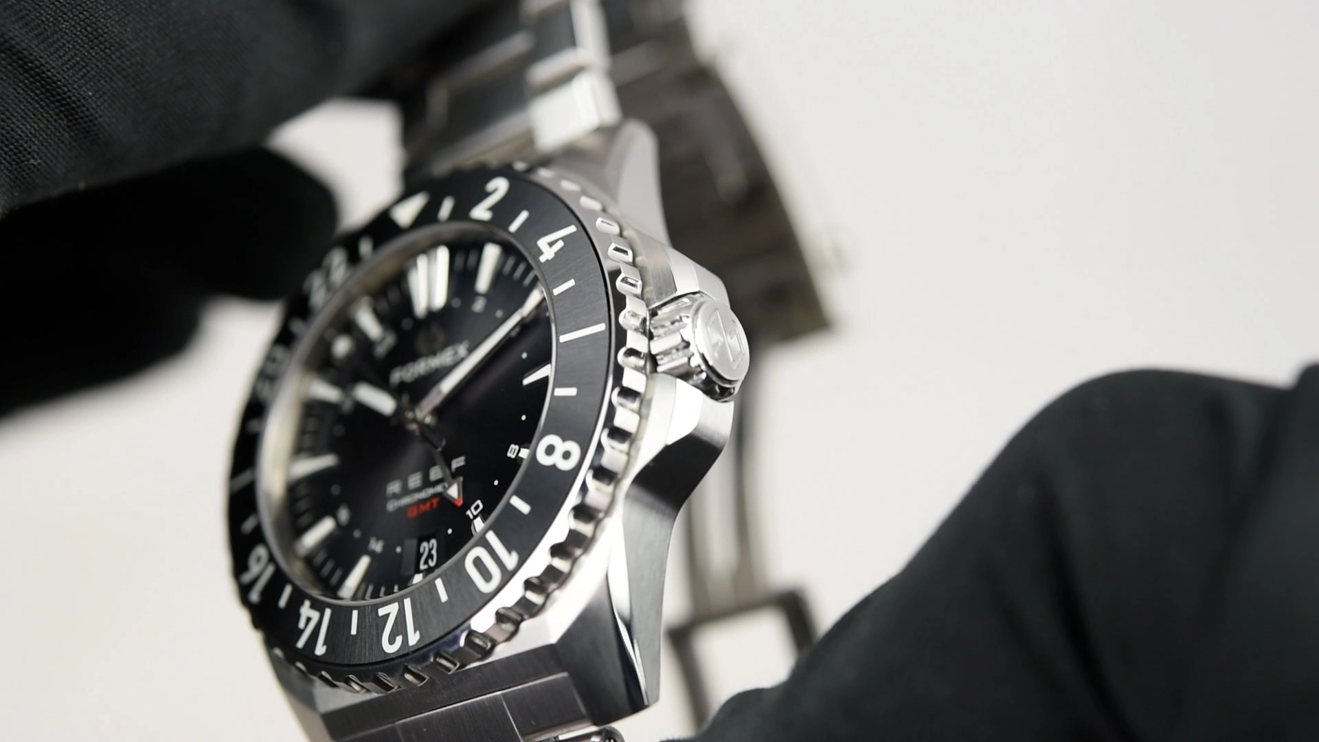Formex REEF GMT Black and Red Ceramic Bezel (Pre-owned)