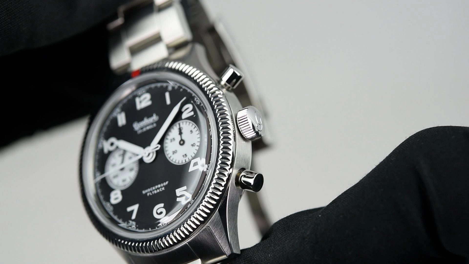 Hanhart Pioneer 417 ES Flyback Reverse Panda 42 (Pre-owned)