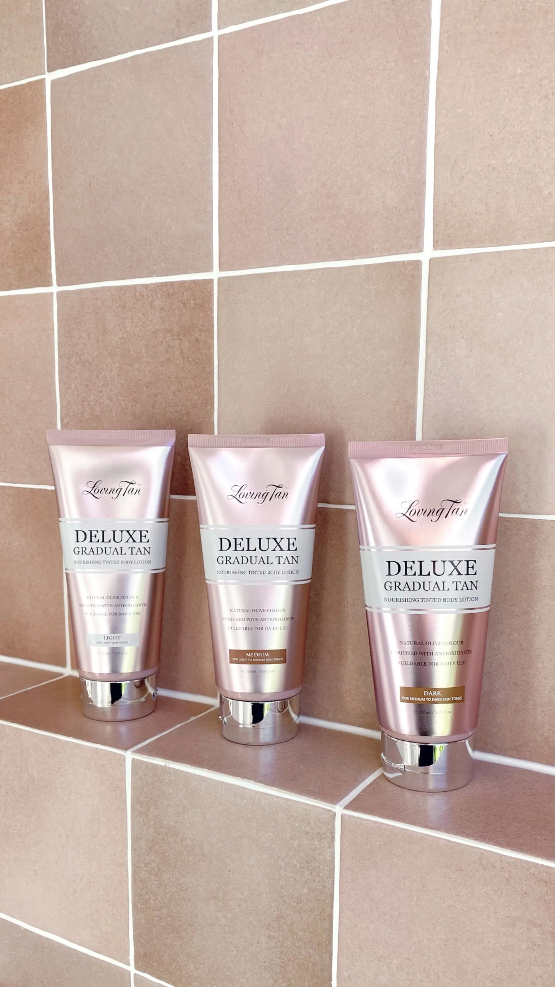 Loving Tan Deluxe Gradual Tan - Medium