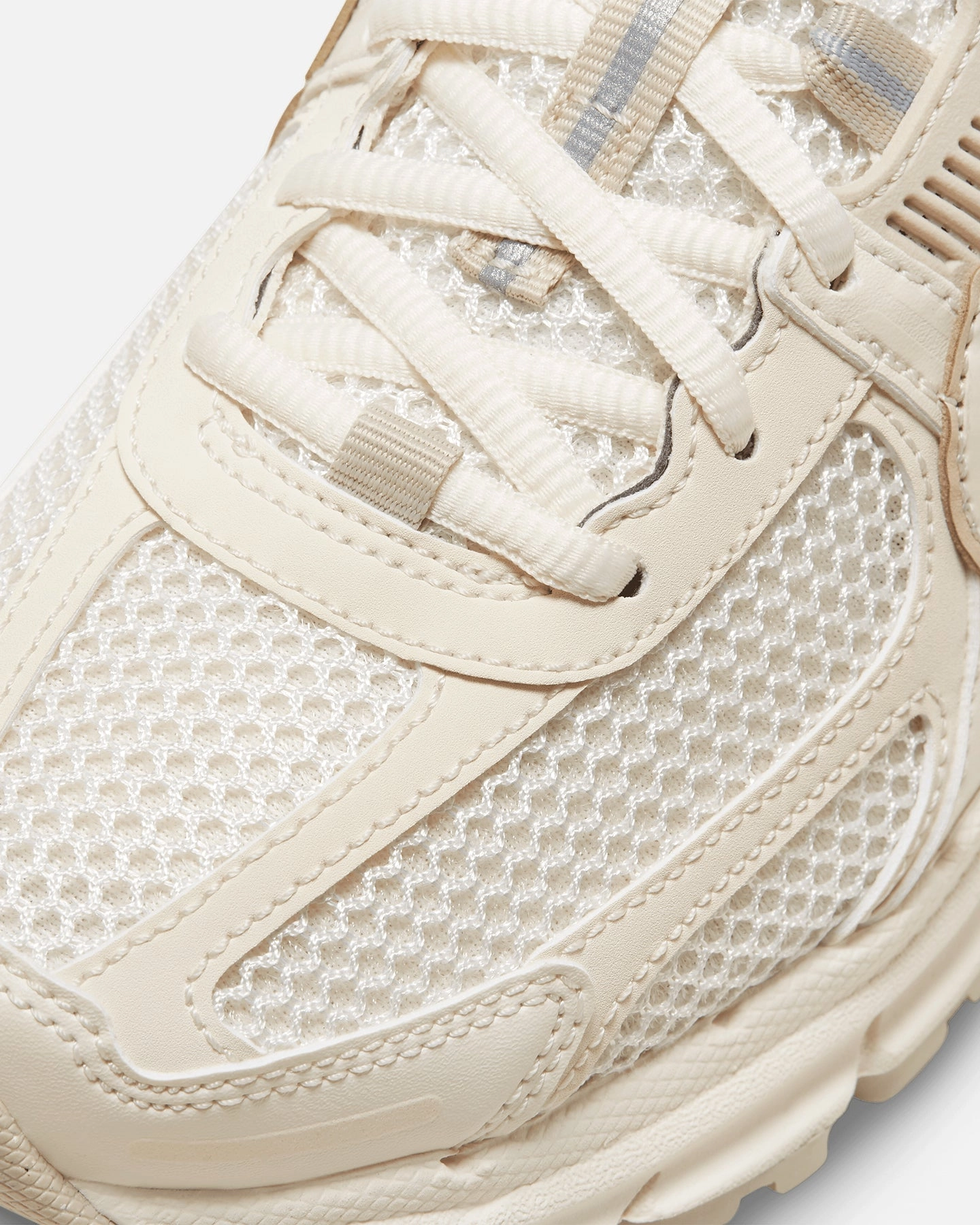 Nike Women's Zoom Vomero 5 Pale Ivory
