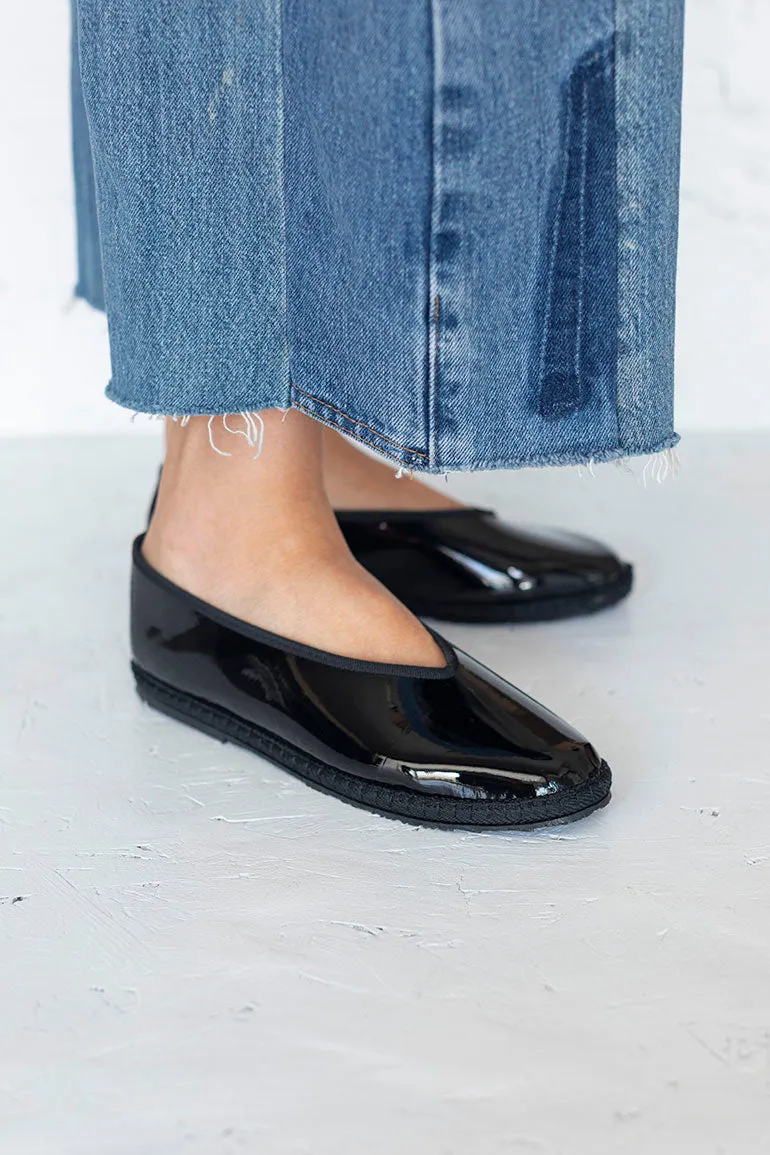 Patent Fu Kung Slippers - Black