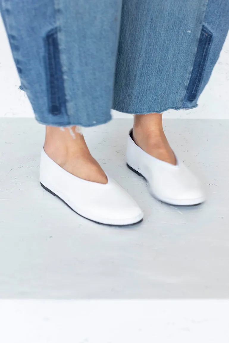 Patent Fu Kung Slippers - White