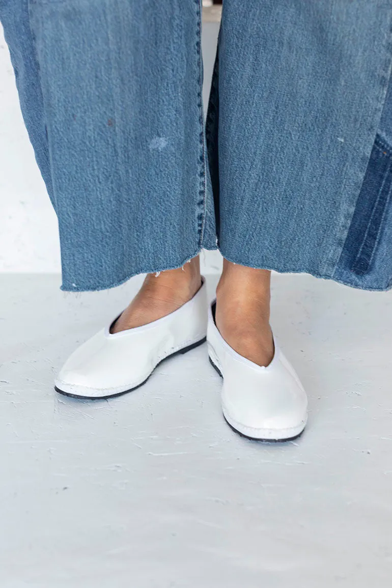 Patent Fu Kung Slippers - White