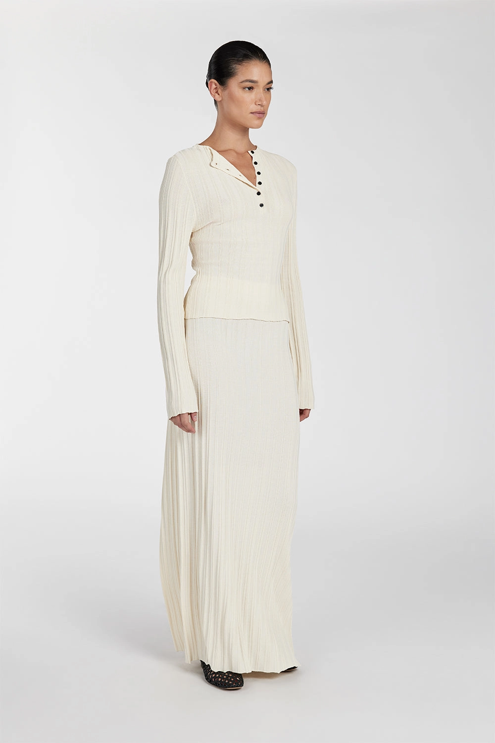 SYLVIA CREAM LONG SLEEVE TOP