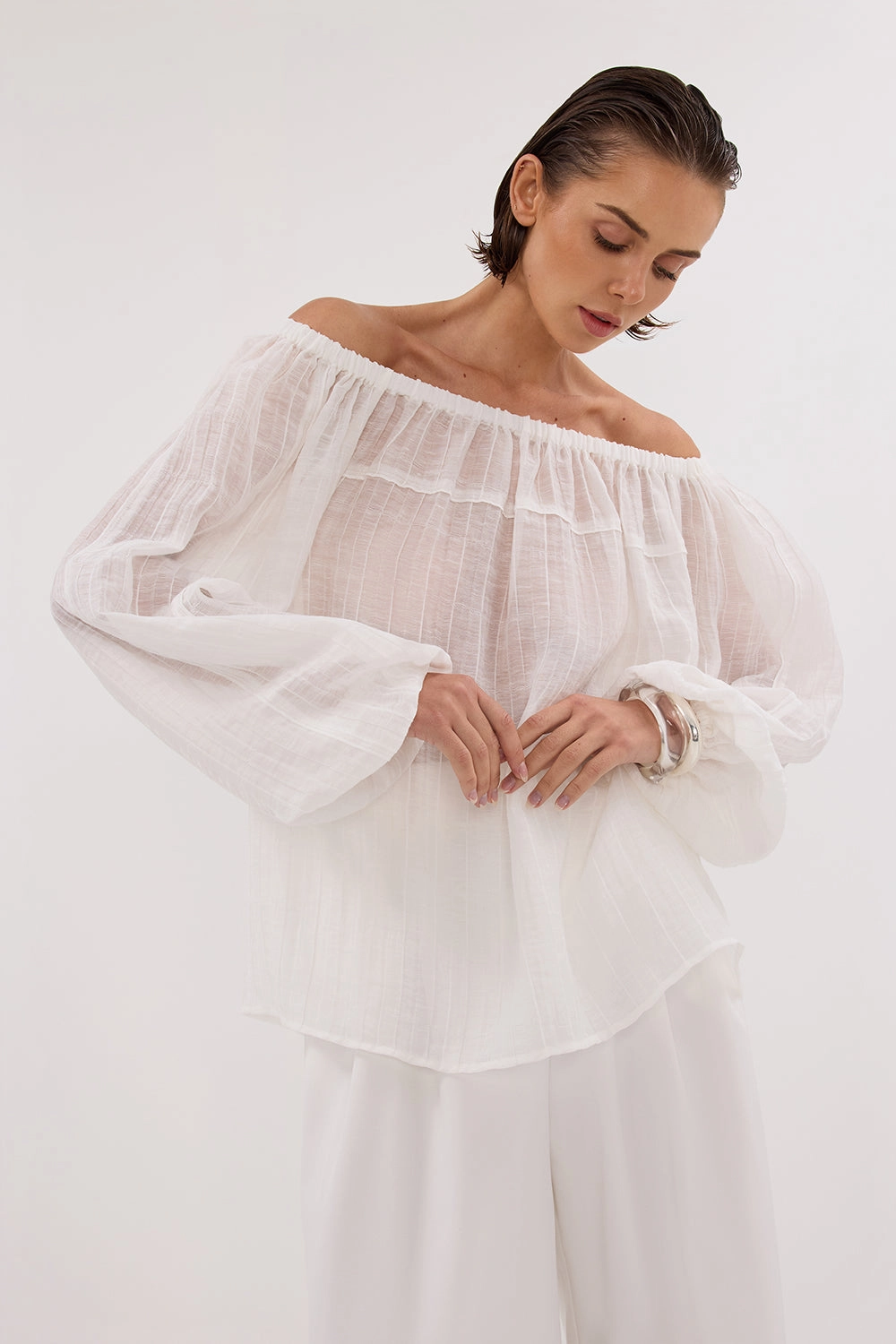 TAHITI WHITE LONG SLEEVE TOP