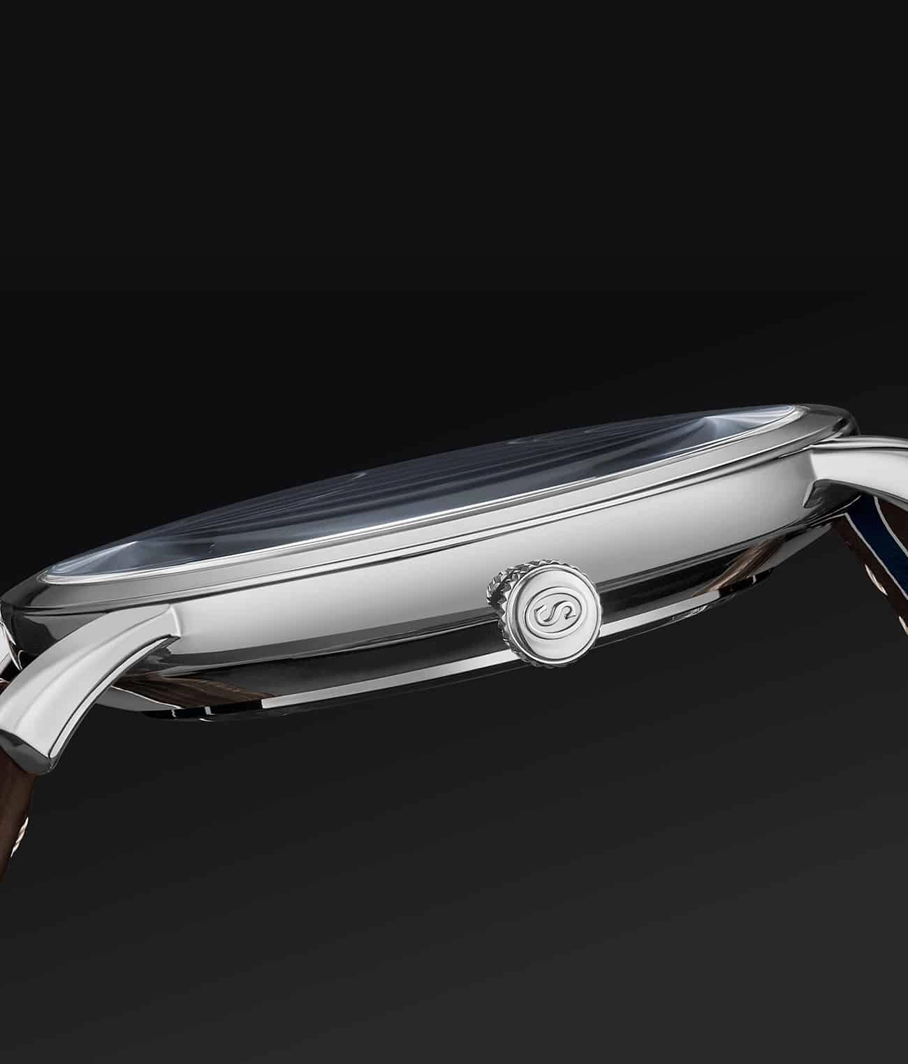 Trailblazer Quartz 44mm Classic