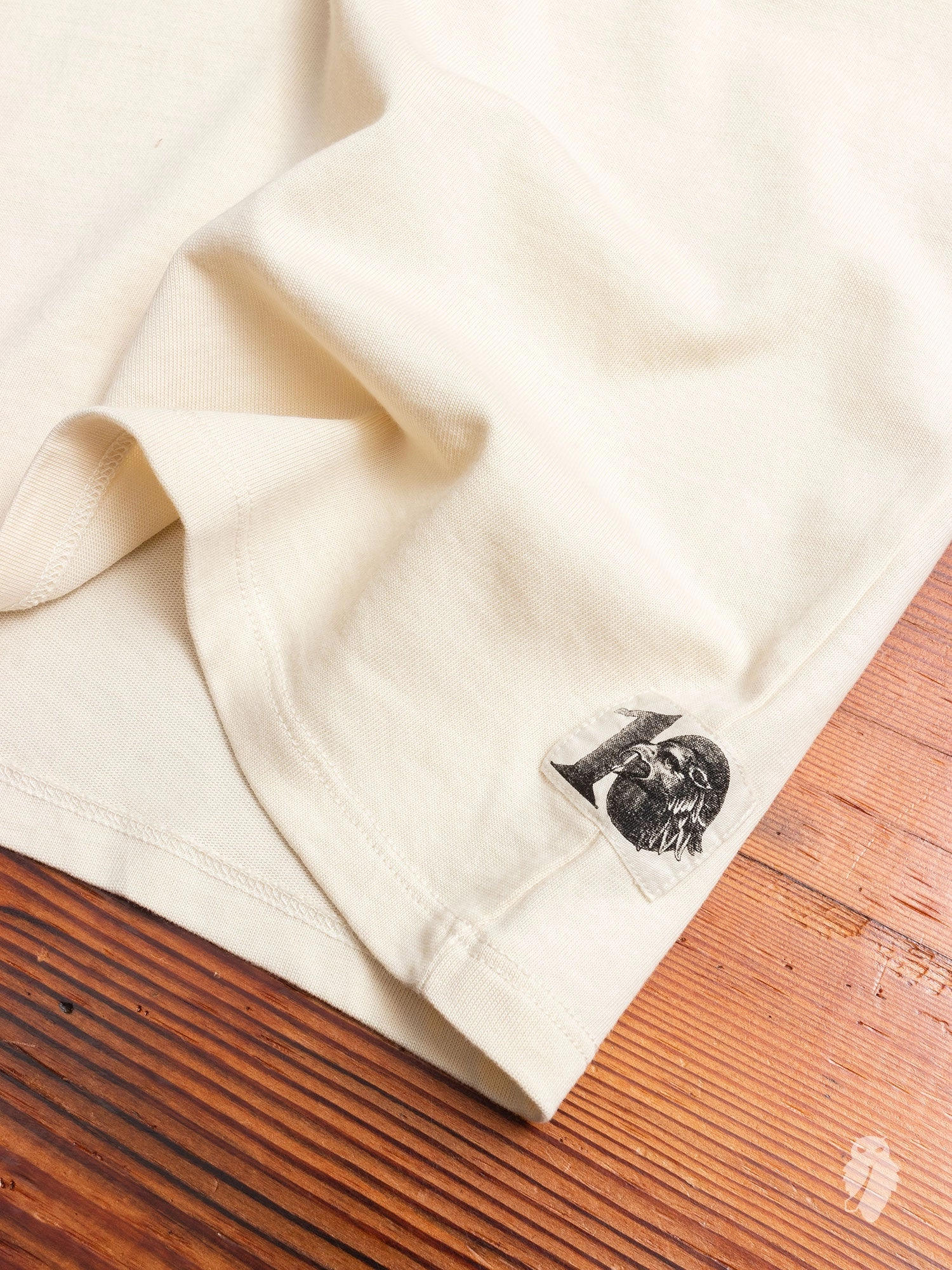 Wilson Pocket T-Shirt in Vintage White