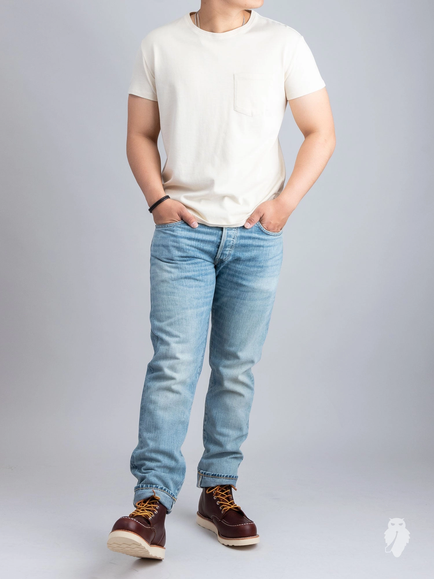 Wilson Pocket T-Shirt in Vintage White
