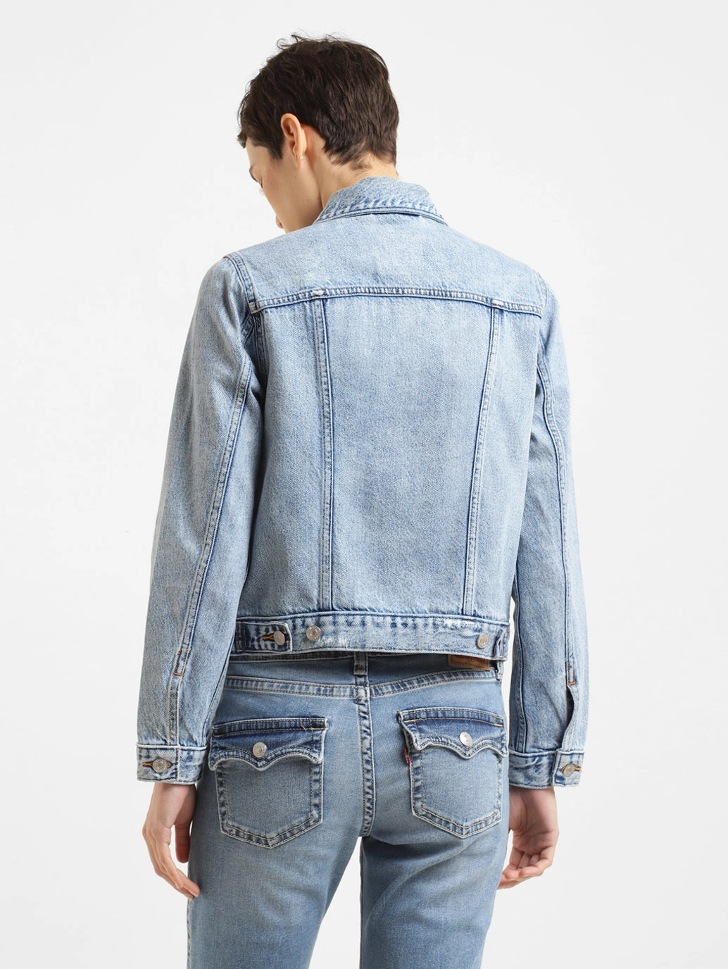 Women's Solid Spread Collar Denim Jacket