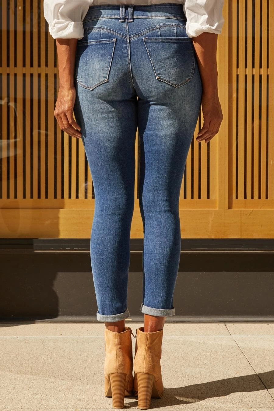 Women's WannaBettaButt Cuff Ankle Jean