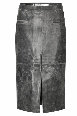 Worn Leather Midi Skirt | Sort | Nederdel fra Oval Square