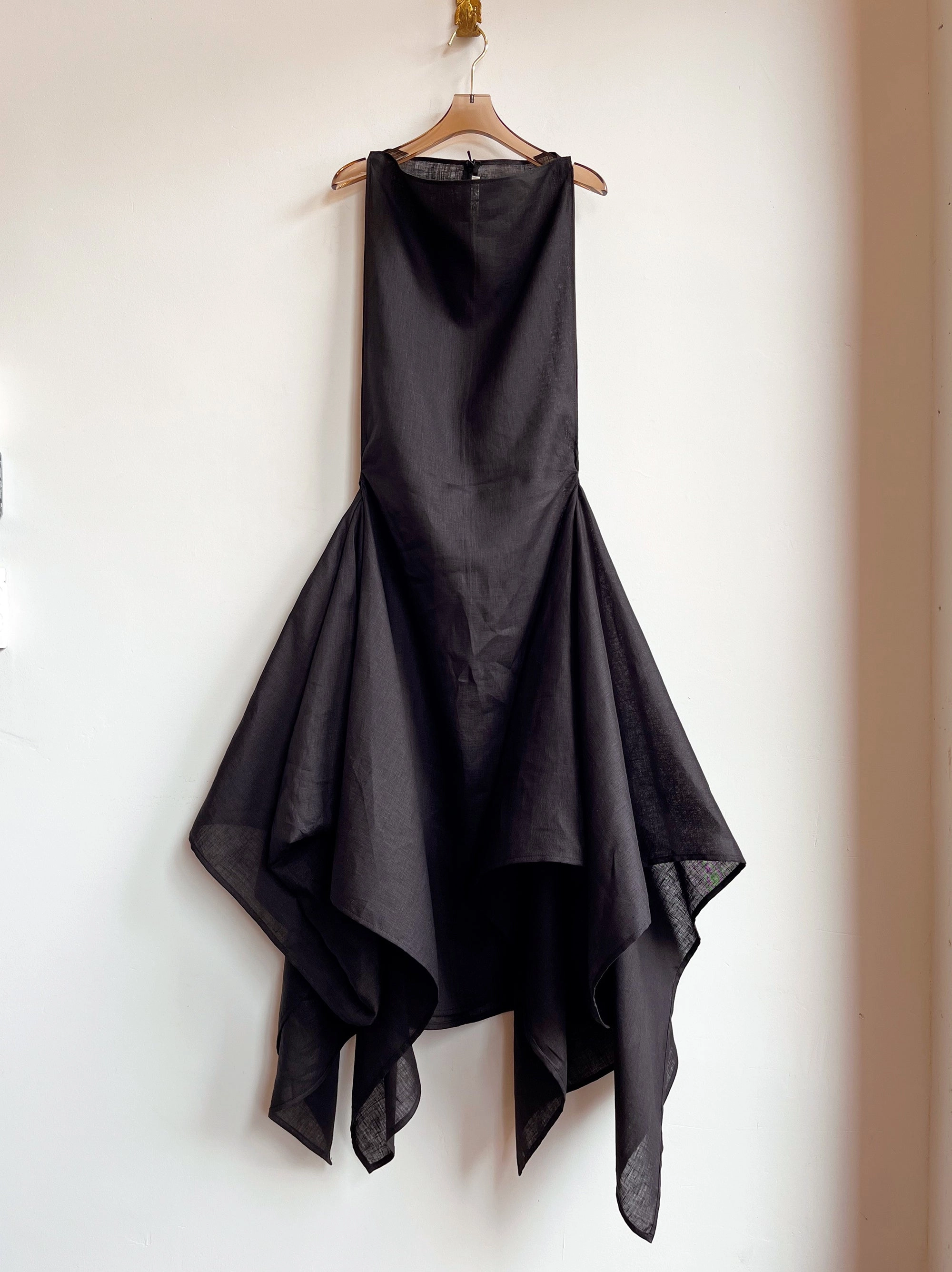 Zero-Waste Dress in Black Linen