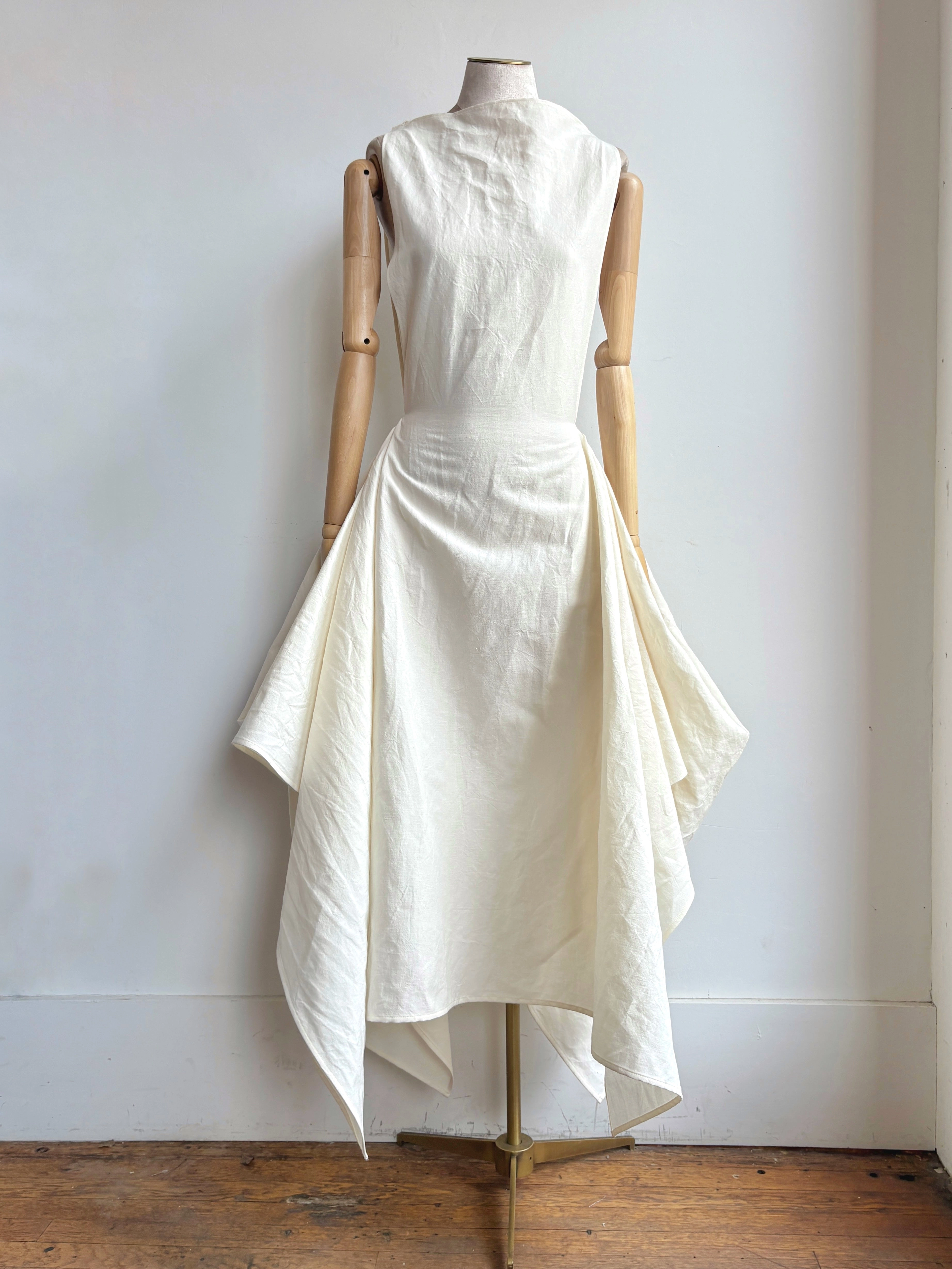 Zero-Waste Dress in Ivory Cotton-Linen